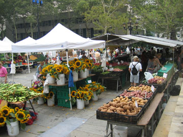 The farmers market at Brooklyn Borough Hall.